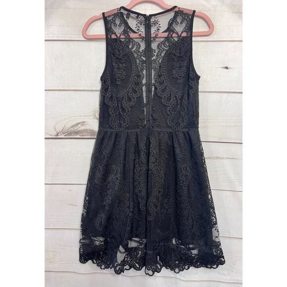 For Love & Lemons Dress Size MED Black Flirty Stylish - Picture 2 of 6